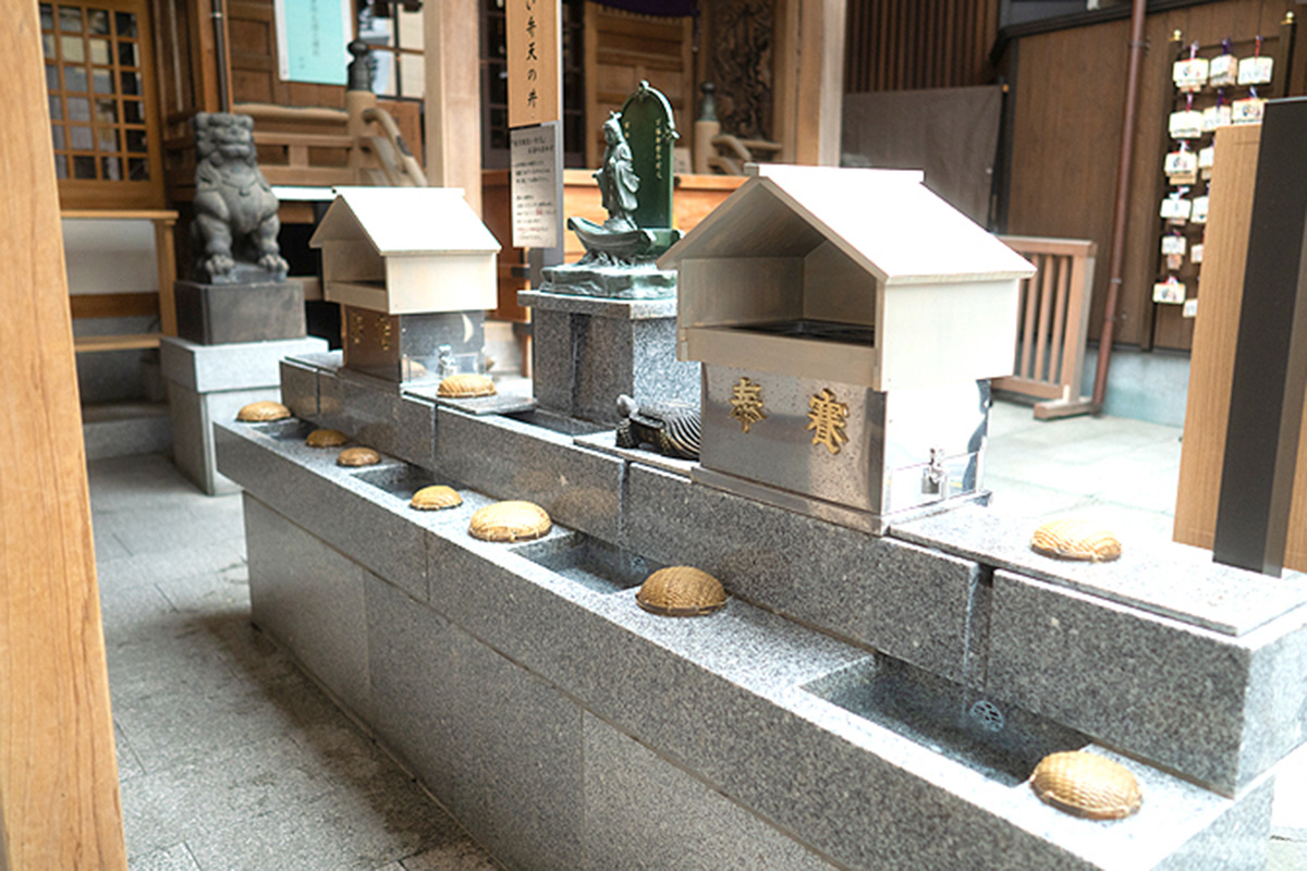 強運厄除の小網神社