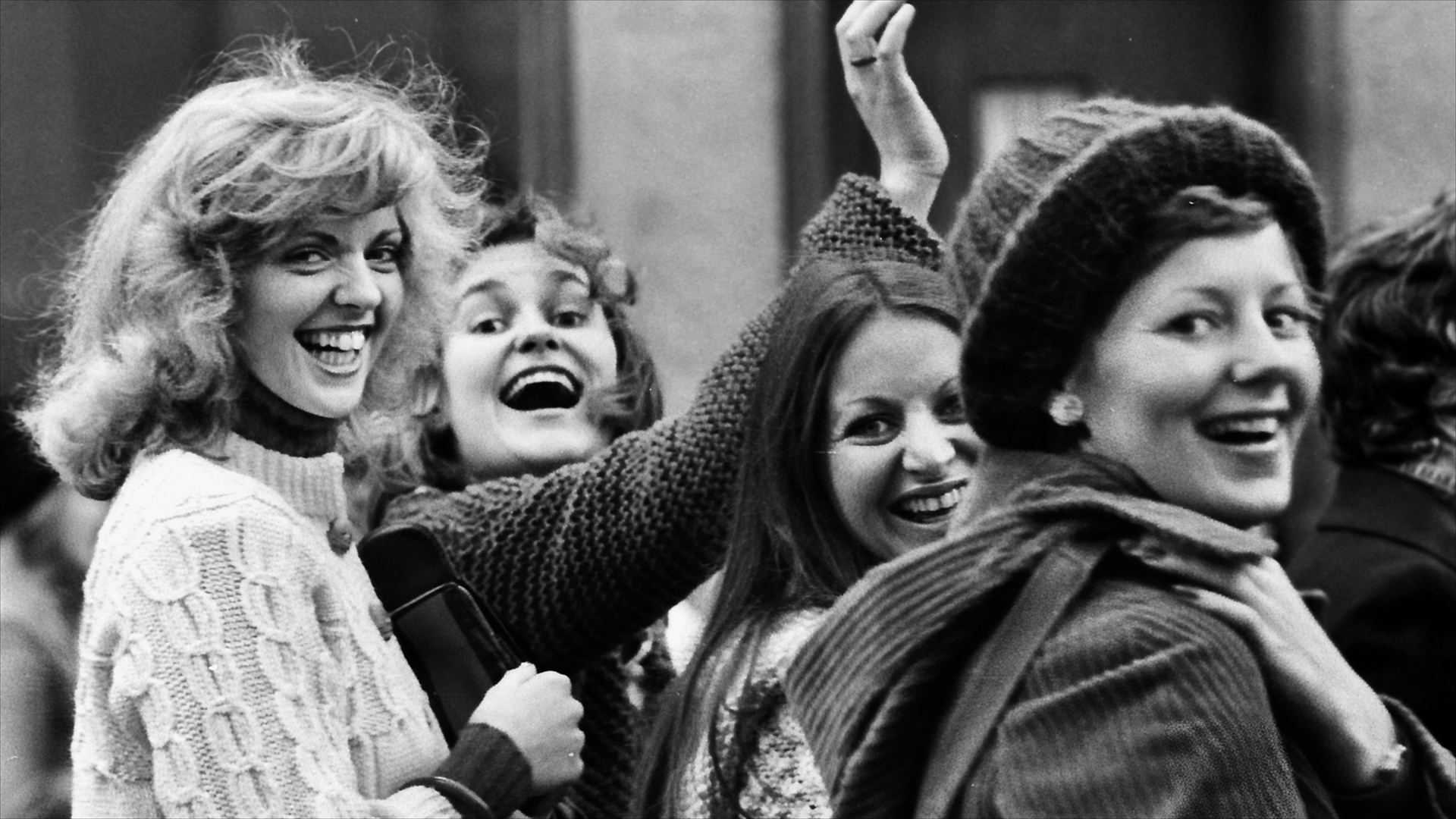 おひとり様推奨！もし全国の女性が一斉に仕事や家事を休んだら…？未来が動き出した運命の一日に迫る『女性の休日』の見どころ