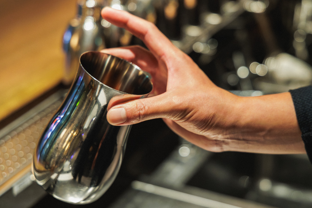 【丸の内】〈The SG Tavern〉の亀井康平