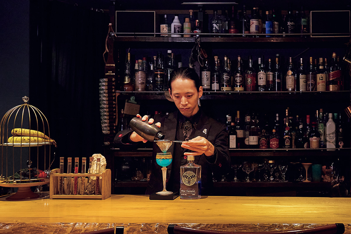 【小岩】〈Cocktail Bar Raven〉の伊藤広光