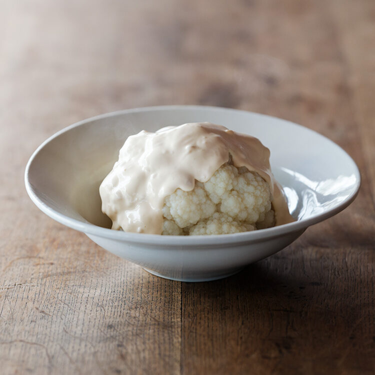 茹でカリフラワーに マヨネーズ
