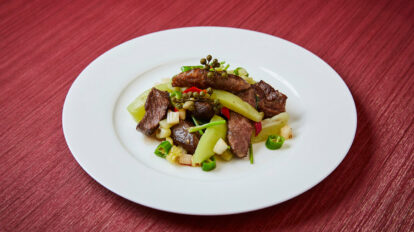 あの〈味坊〉による日本初の羊肉専門高級中華料理店がオープン。