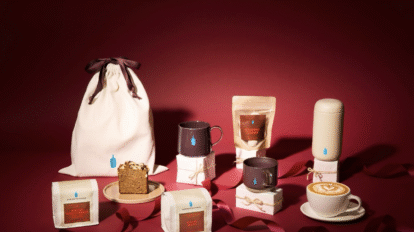 〈ブルーボトルコーヒー〉のホリデーコレクションが登場。冬時間を彩る限定スイーツやマグをチェック。