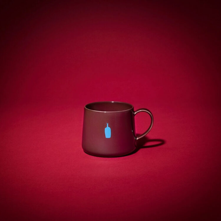 ホリデーマグ 3,300円。容量:340ml