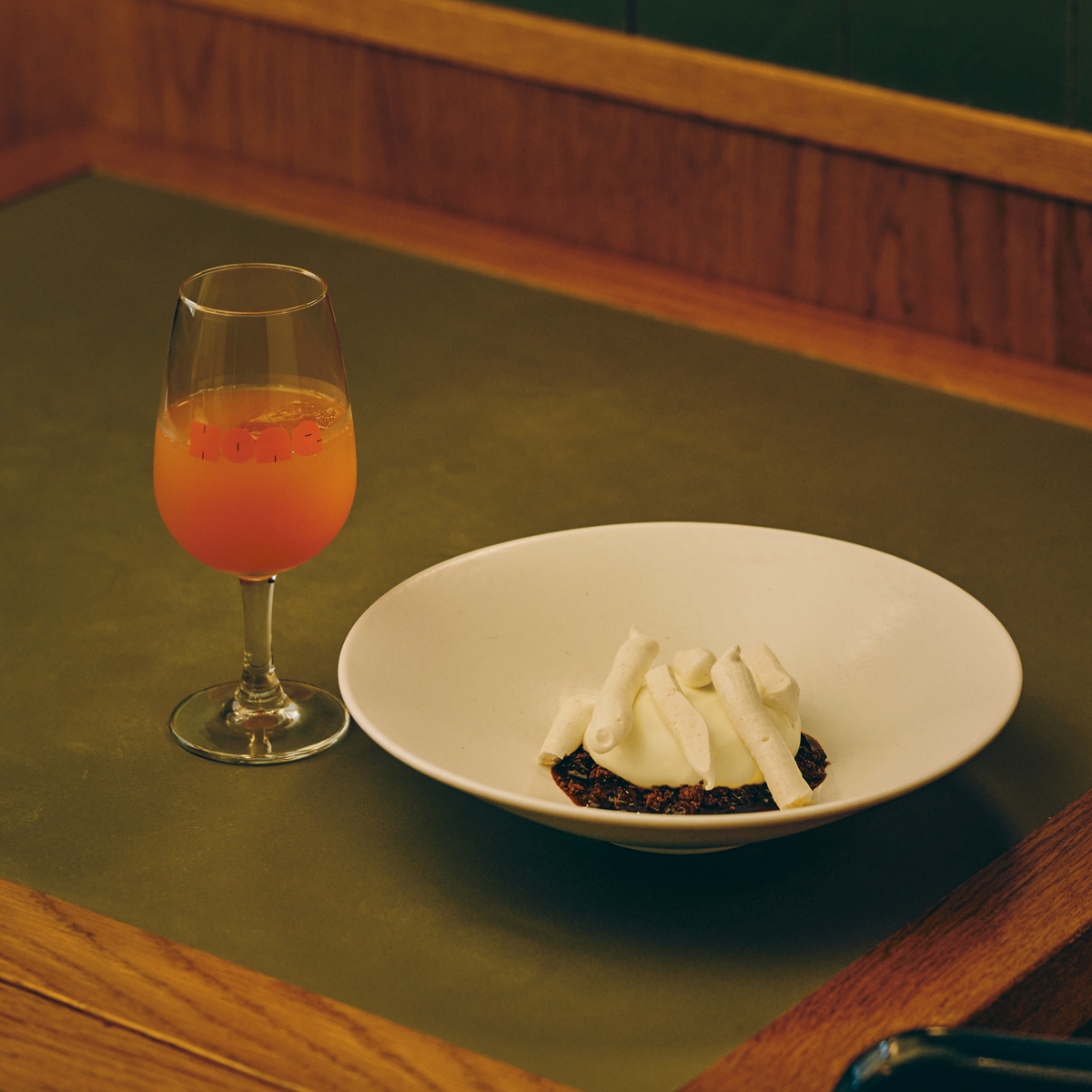 【神泉】〈Hone〉