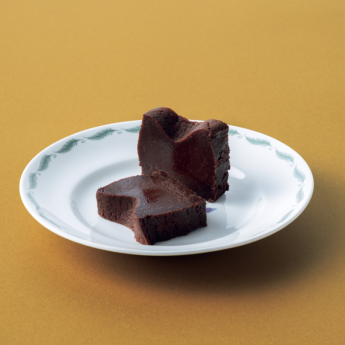 【浅草】〈Nabeno-Ism〉の「テリーヌ･オ･ショコラ 七味唐辛子」