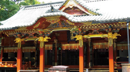 〈乙女稲荷神社〉で恋愛成就を願う。恋愛運アップ、縁結びのご利益がある寺社仏閣【根津】〈根津神社〉