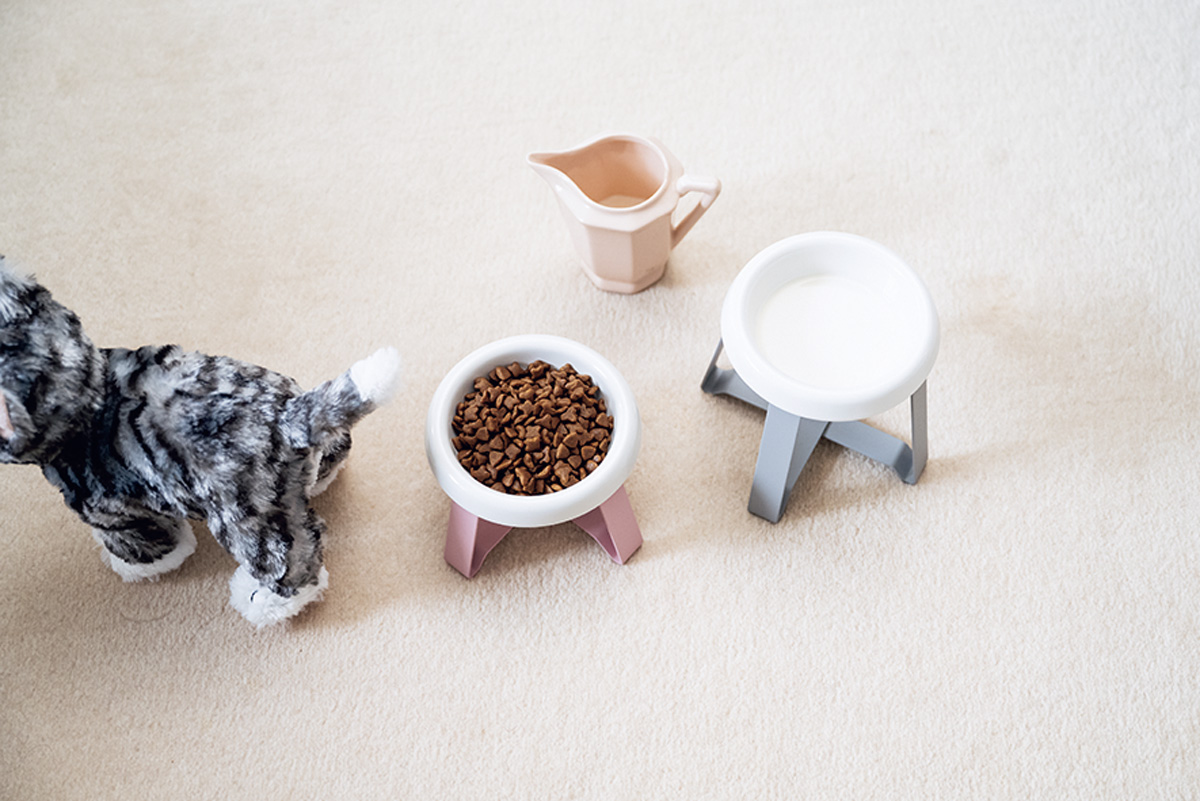 おしゃれな猫グッズ 〈PECOLO〉 Food Stand