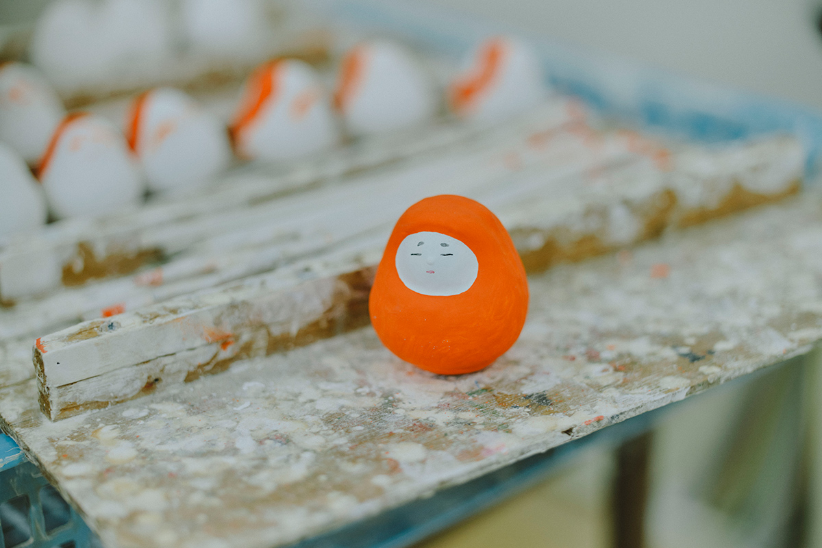 軒先に揺れるとうもろこし、八幡さま…金沢に息づく暮らしの縁起物。私の知らない、もう一つの金沢を巡る旅。