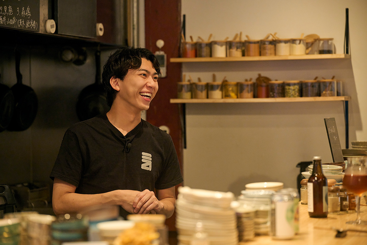 神楽坂　赤城神社近くの餐事　女性ひとり飲み