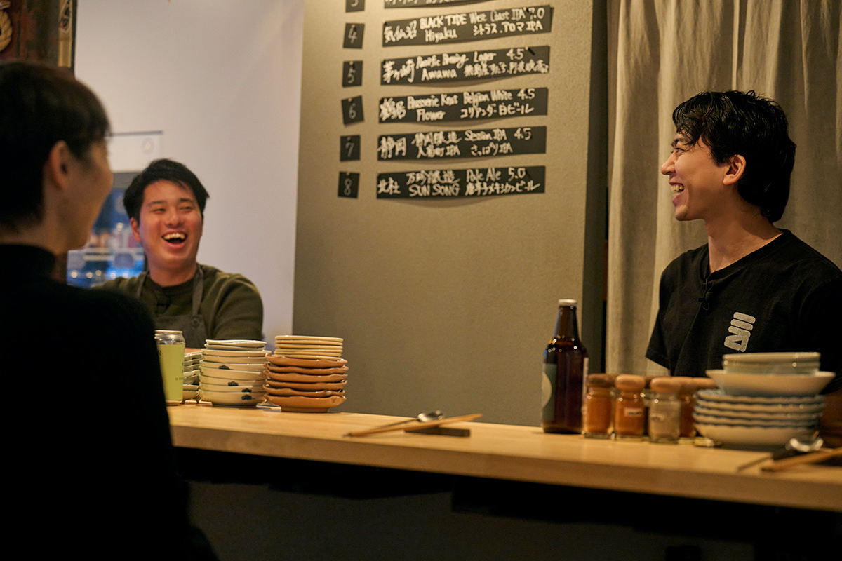 神楽坂　赤城神社近くの餐事　女性ひとり飲み