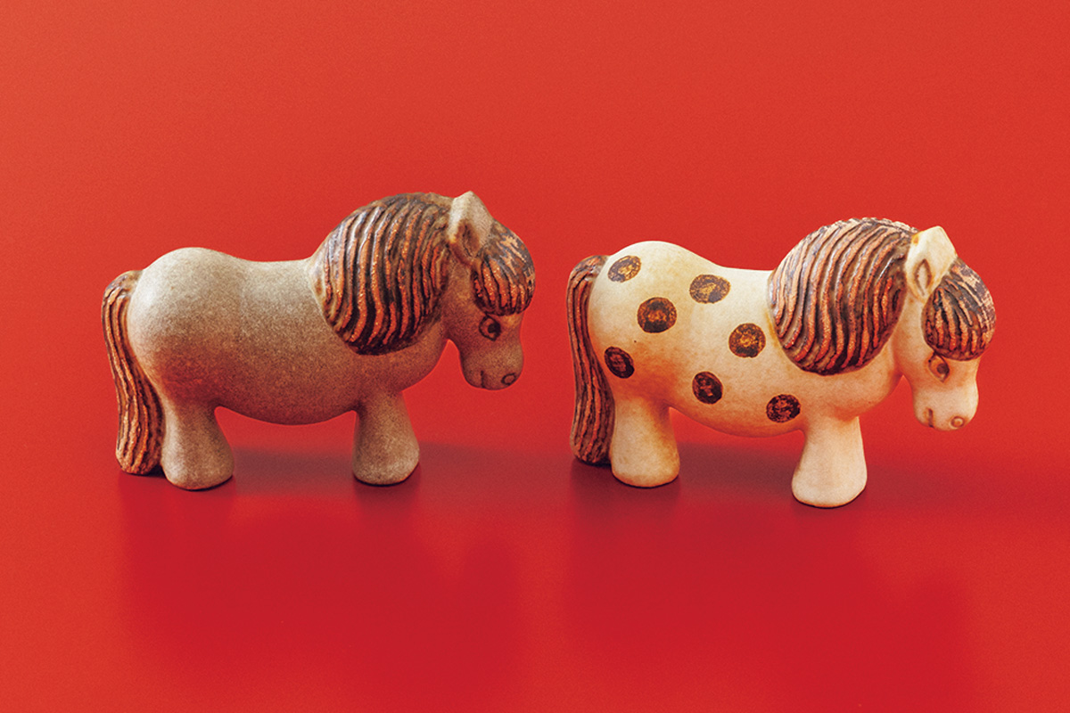 スウェーデンのリサ・ラーソンの陶器