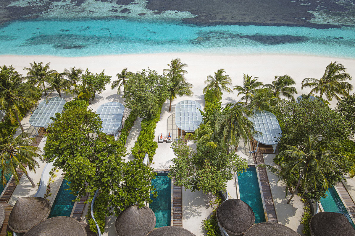 モルディブ　ホテル　フォーシーズンズ