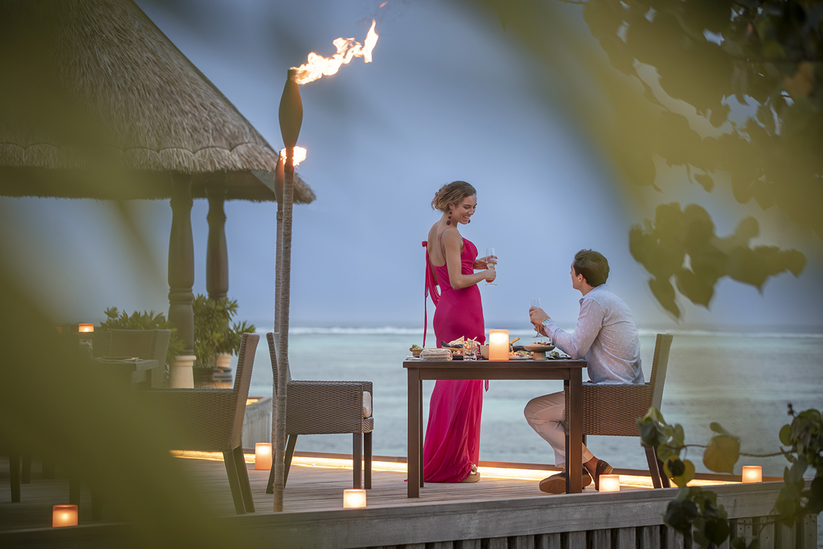 モルディブ　ホテル　フォーシーズンズ