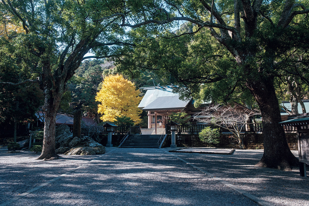 館山　安房神社