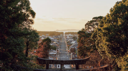 某国民的アイドルのCMで一躍有名に。【福岡・福津】期間限定の「光の道」とおすすめスポット2選