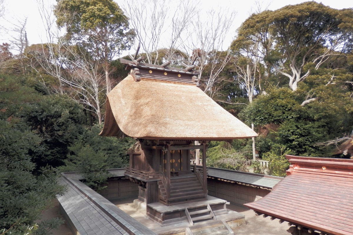 【茨城県】神様が降り立った磯で陽の光を浴びる。〈大洗磯前神社〉