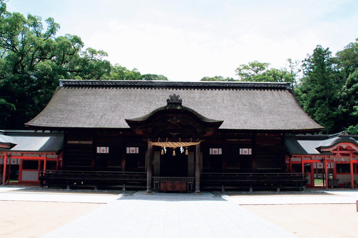 【愛媛県】龍神が棲むともいわれる大三島の海と山の守り神。〈大山祇神社〉