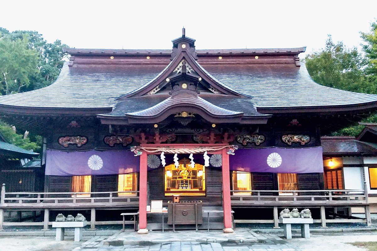 【茨城県】神様が降り立った磯で陽の光を浴びる。〈大洗磯前神社〉