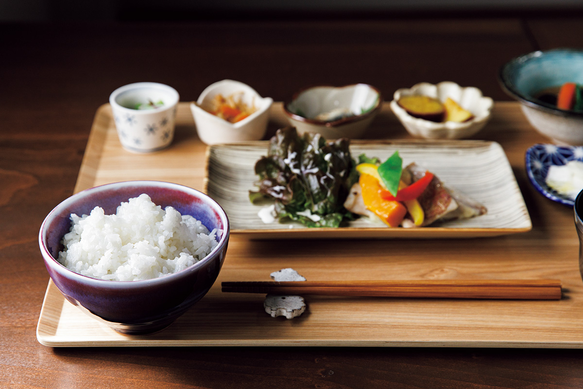 女性店主の真心があふれる多彩な滋味にご飯がすすむ。〈ごはん家 ひとよし〉／いわき　福島　お米が美味しいお店