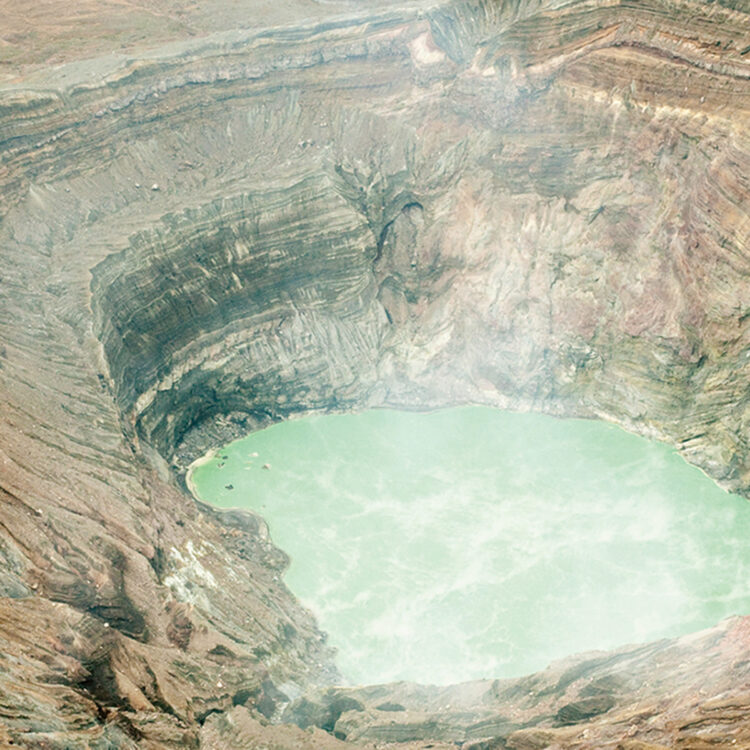 【運気上昇！】全国の開運絶景スポット｜忘れられない聖地、パワーを感じる「午・水・陽の光」の風景など23選