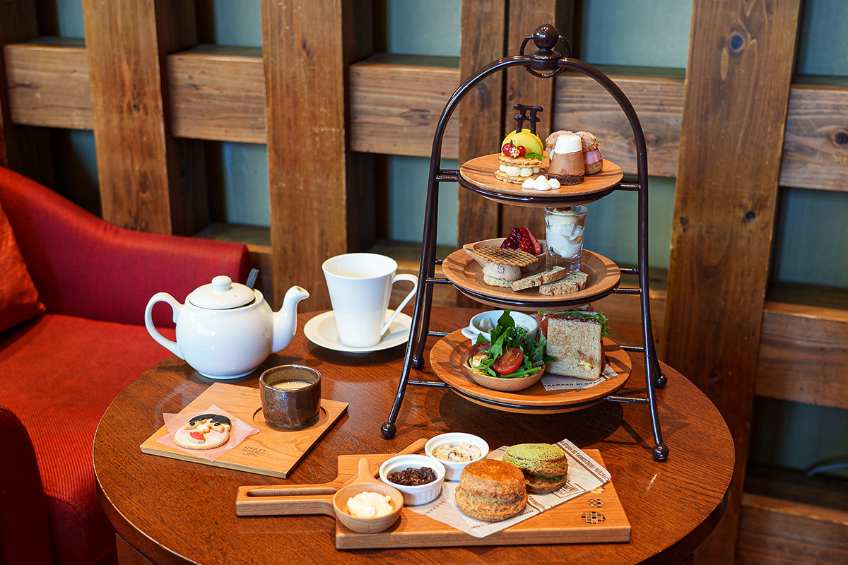 【箱根】“開運アフタヌーンティー”って？ 食べて気分も運気も上向く、〈ハイアット リージェンシー 箱根 リゾート＆スパ〉での体験。