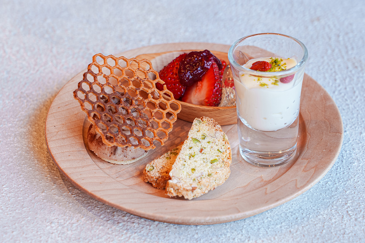 〈ハイアット リージェンシー 箱根 リゾート＆スパ〉　開運アフタヌーンティー