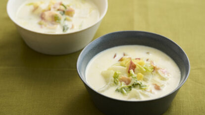 えっ、旨みすごっ！冬に食べたい、だしいらず白菜スープ。