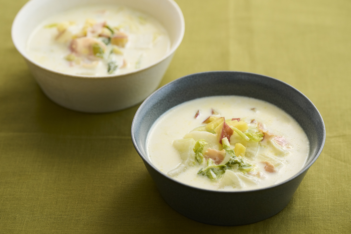 えっ、旨みすごっ！冬に食べたい、だしいらず白菜スープ。