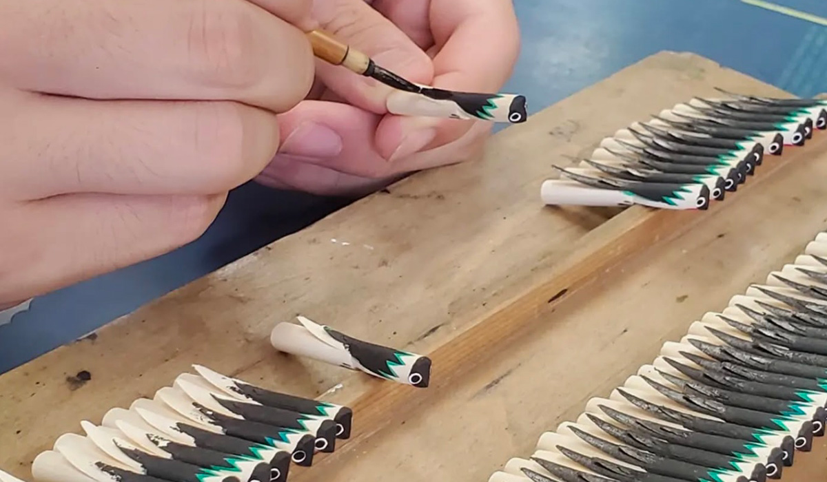 広重も描いた江戸の名所、【亀戸天神社】のかわいい鷽鳥（うそどり）