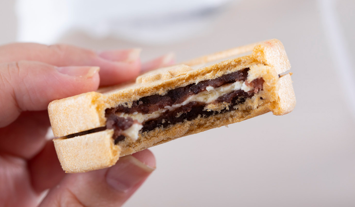 ぼる塾田辺さんおすすめ〈メゾン シーラカンス〉の「シーラカンス モナカ」