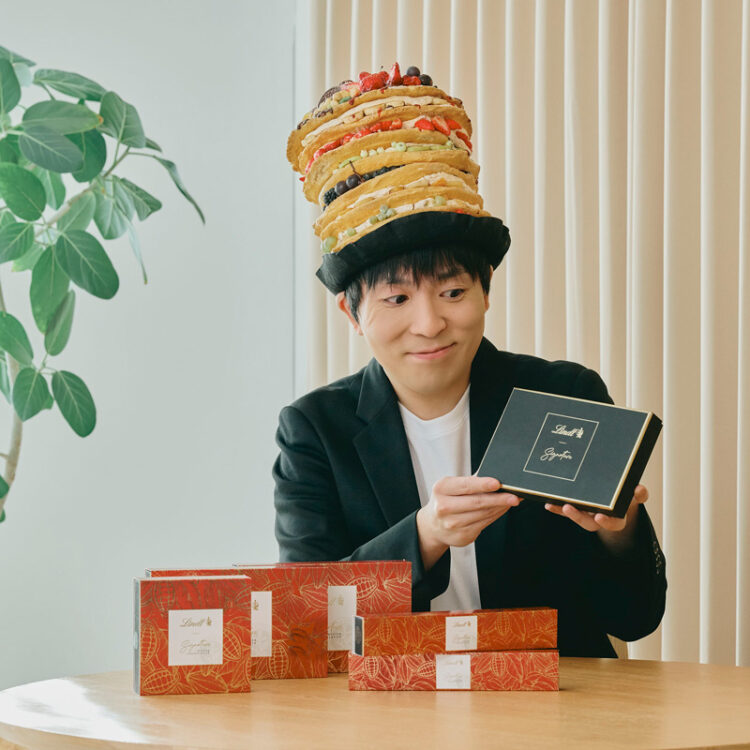 手に取った瞬間の重厚感までプレミアム！