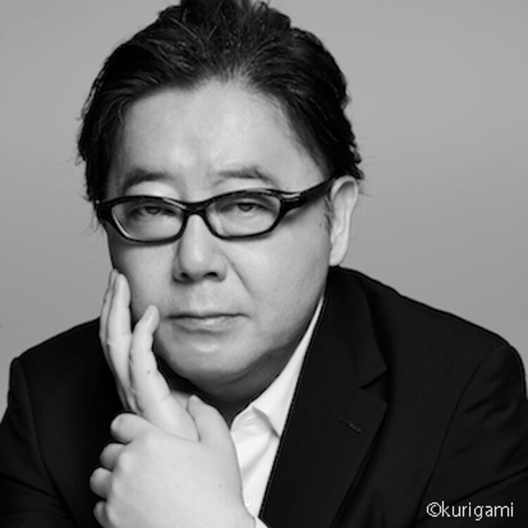 秋元康_写真2020- (1MB) - (1) 秋元康_写真2020- (1MB) - (1)