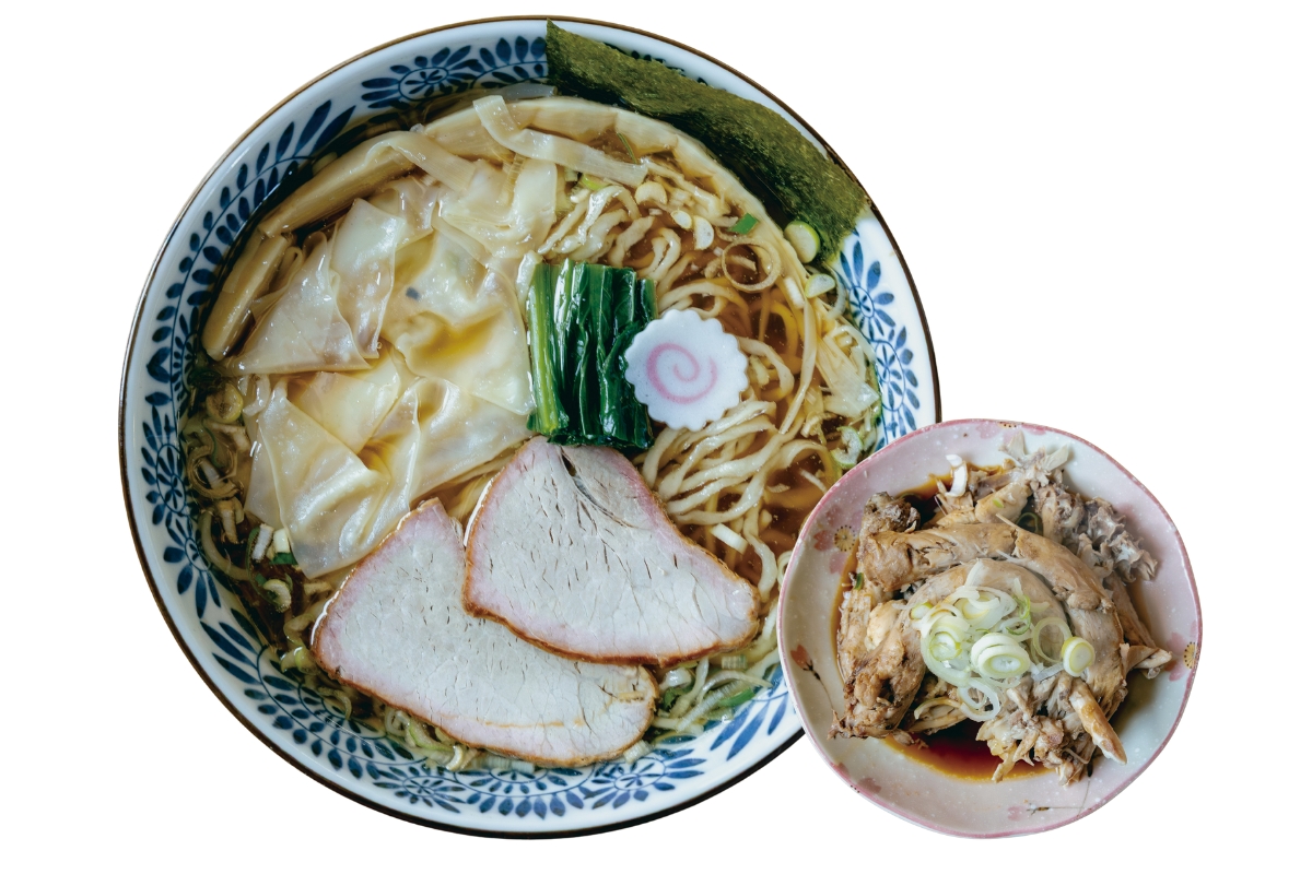 旨みがじわじわ増すスープには脱帽!つまみの鶏ガラはクセになる味わい。〈白河手打中華 かしま〉 福島 白河ラーメン