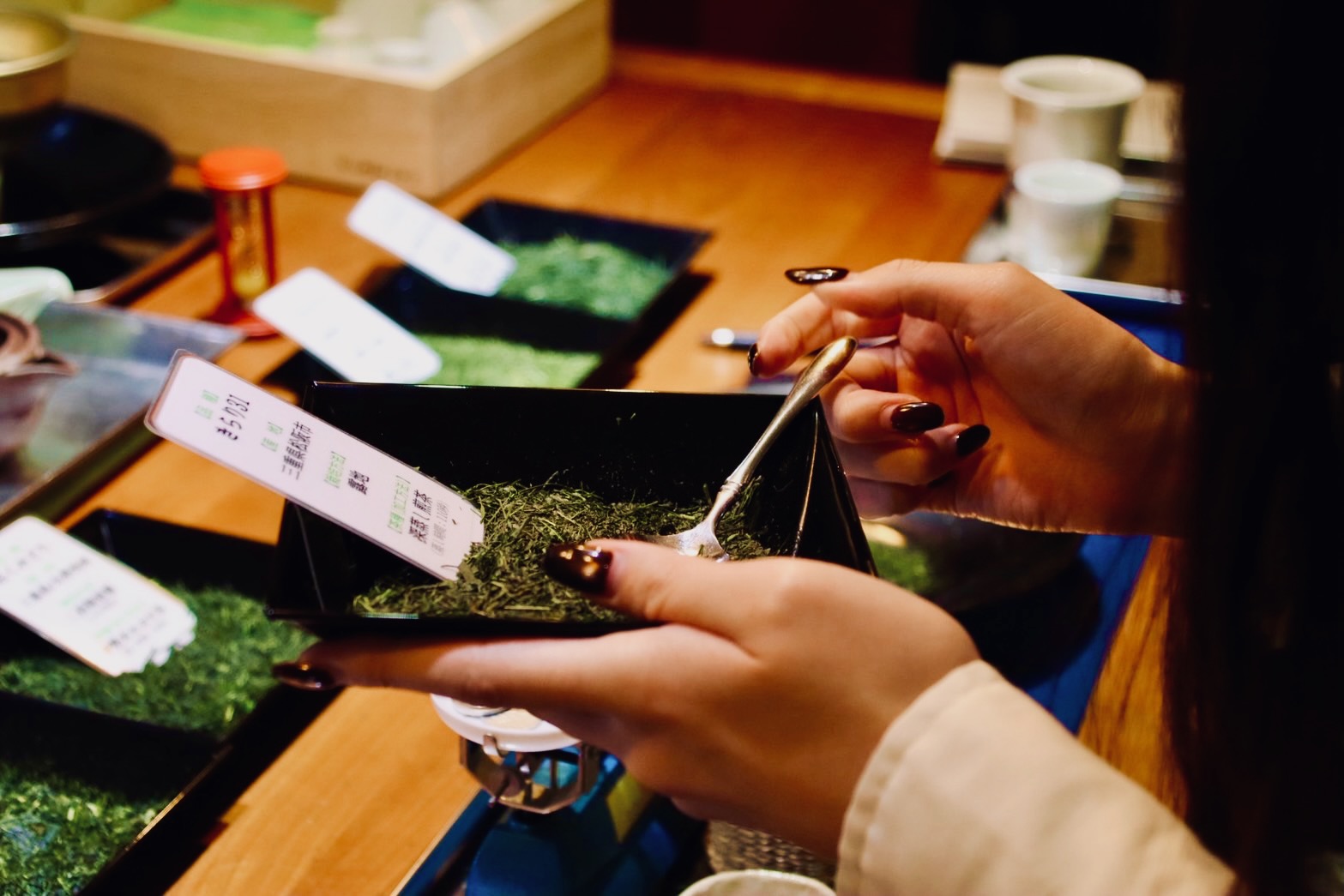 老舗〈茶重〉の伊勢茶