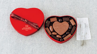 長年愛されているからおいしさは絶対。名店の定番チョコレート4選