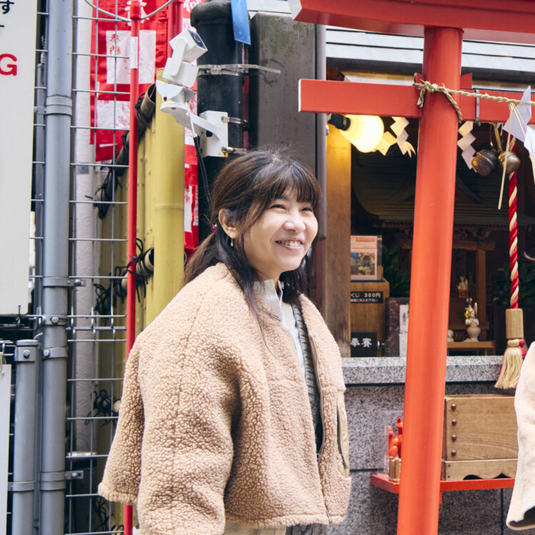 神田愛花 銀座 稲荷神社 神田愛花 銀座 稲荷神社