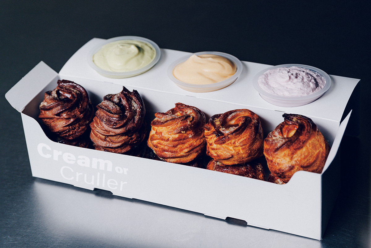 シュークリーム×フレンチクルーラー！ 〈I’m donut？ (アイムドーナツ) 〉のシェフが手がけた注目店