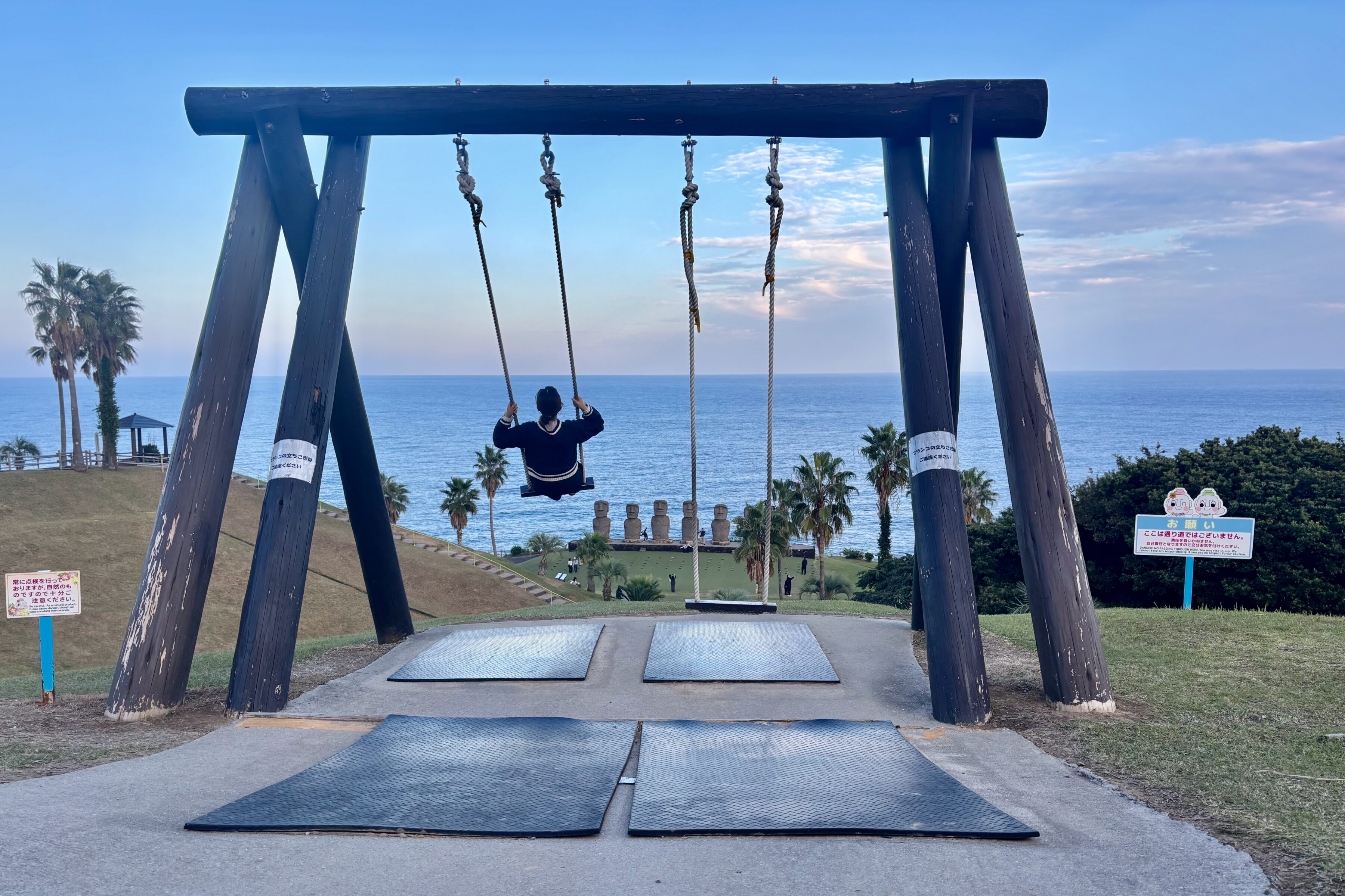 南国・宮崎を感じさせてくれる絶景シンボル。〈サンメッセ日南〉