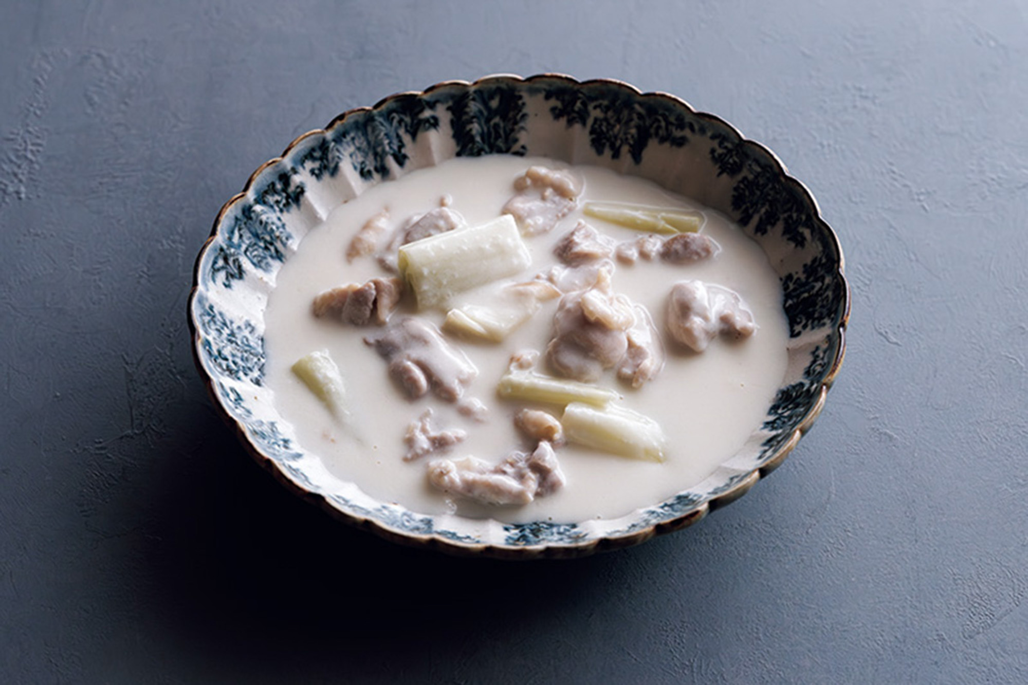 心と身体に沁みる。冬野菜を使ったレシピ｜大根が主役の「激ウマ簡単レシピ」、実は万能食材なカリフラワーなど15選