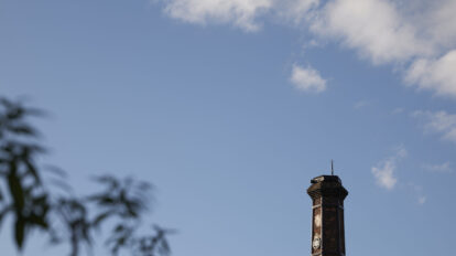 【福岡】世界遺産の地で出会う、再始動した300年超老舗酒蔵と茅葺き屋根レストラン。