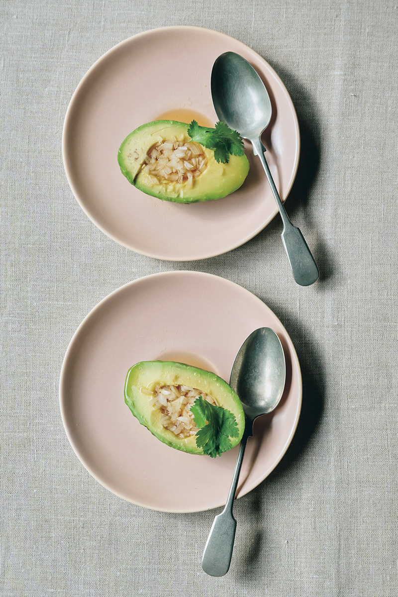 だるさ、疲れには「気」を補うものを。「アボカドのホットサラダ」。 だるさ、疲れには「気」を補うものを。「アボカドのホットサラダ」。