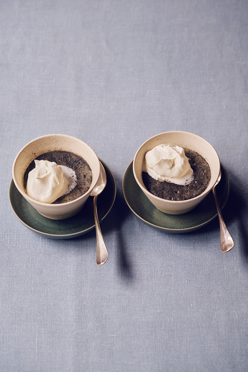 肌トラブルには「腎」に効くものを。「黒ごまプリン」。 肌トラブルには「腎」に効くものを。「黒ごまプリン」。