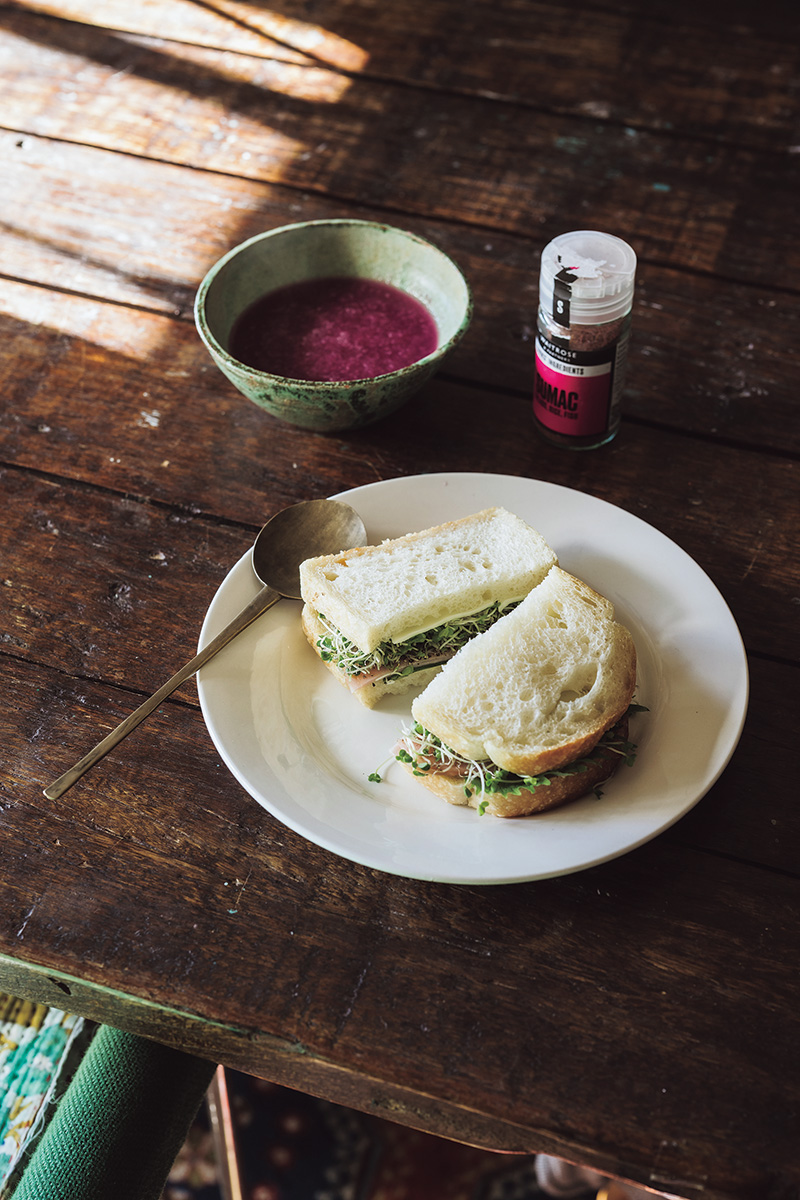 アクセサリー作家山本亜由美の朝食