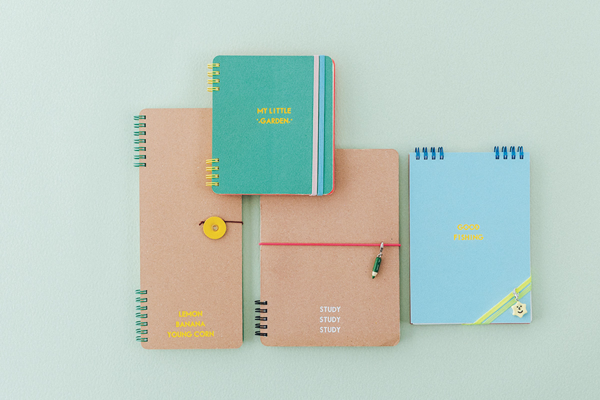 〈HININE NOTE〉の「HININE NOTE の作れるノート」