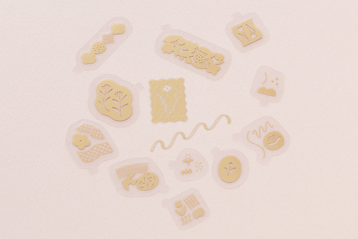 〈HITOTOKI〉の「転写フレークシール」