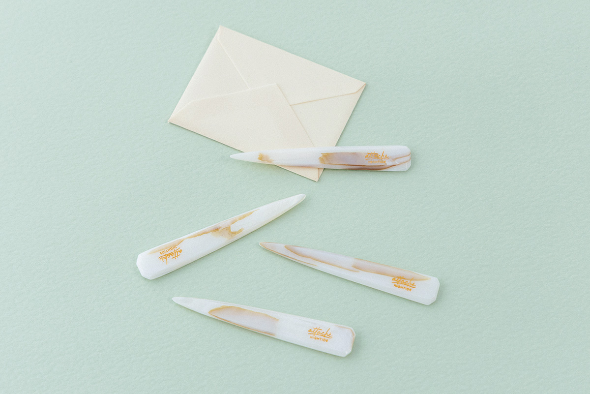 〈ハイタイド〉の「アタシェのレターオープナー」