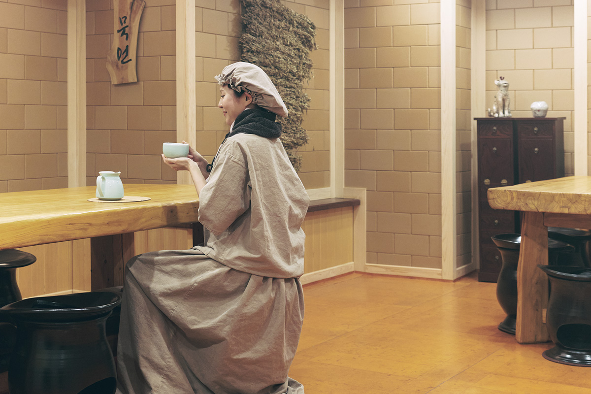 日本から芸能人も通うよもぎ「燻し」のお店も。体験すべき韓国美容3選