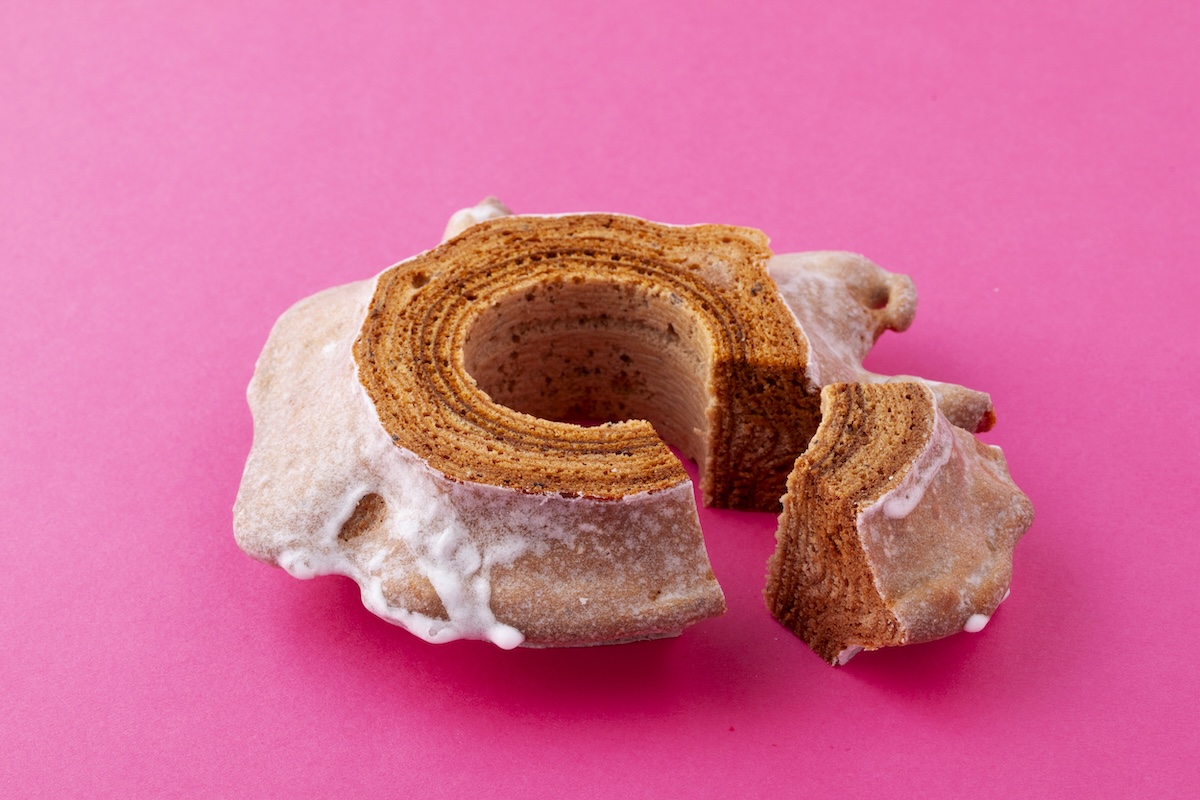 ぼる塾田辺さん絶賛のバウムクーヘン　〈ツキトワ〉の「白山米粉の能登塩ぶるべりばぁむ」