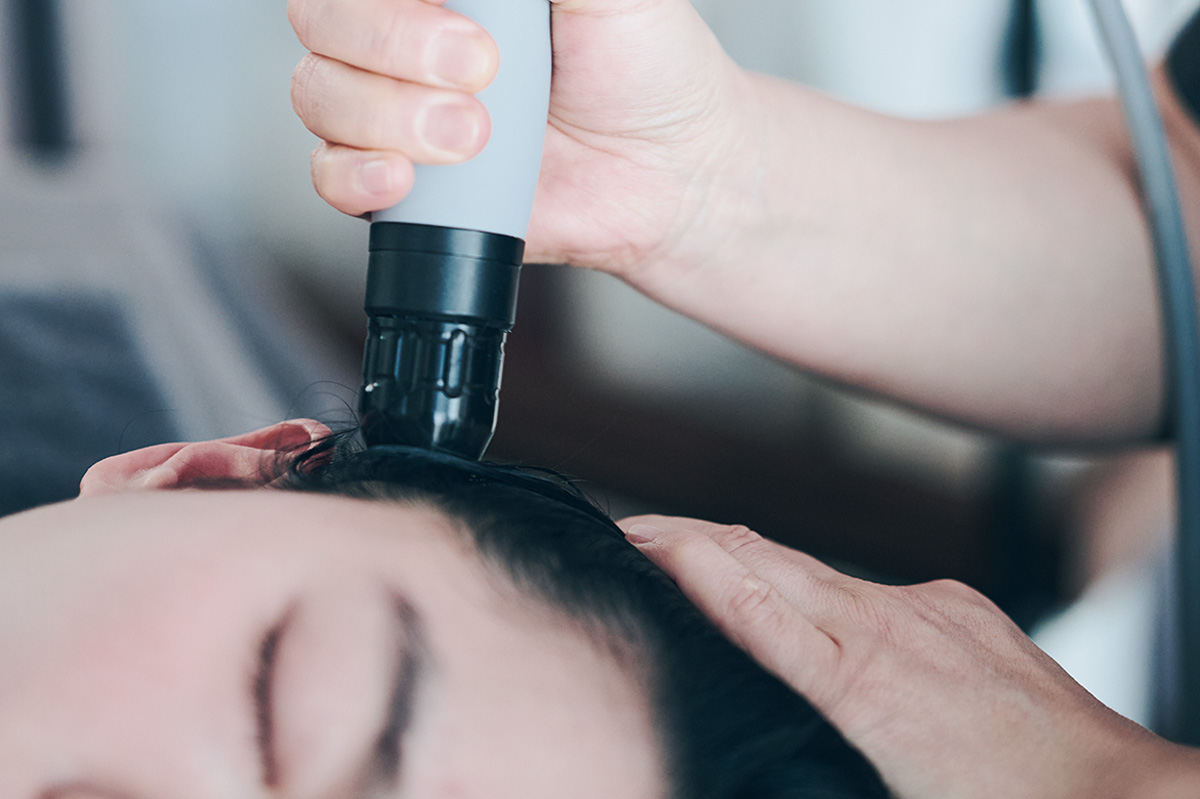 【痛み、ダウンタイムなし】美容医療は頭皮にまで。韓国の最新ケア2選